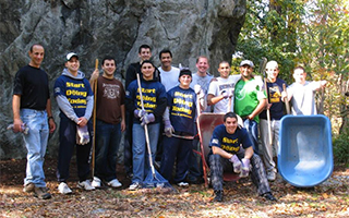 Volunteers at Rockefeller State Park