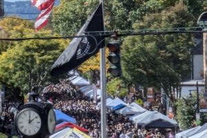 Crowds throng downtown Sleepy Hollow during the Oct. 5 street fair. Photo by Lucia Ballas-Traynor, executive director of the Sleepy Hollow Tarrytown Chamber of Commerce