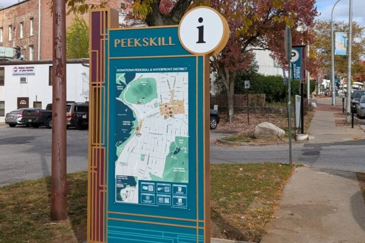 Peekskill Celebrates the Installation of New Wayfinding Signs Project ...